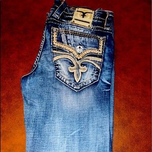Men’s Rock Revival jeans. Excellent condition